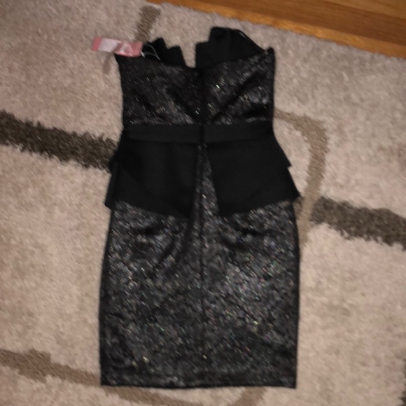 cocktail dress - Picture 2 of 2